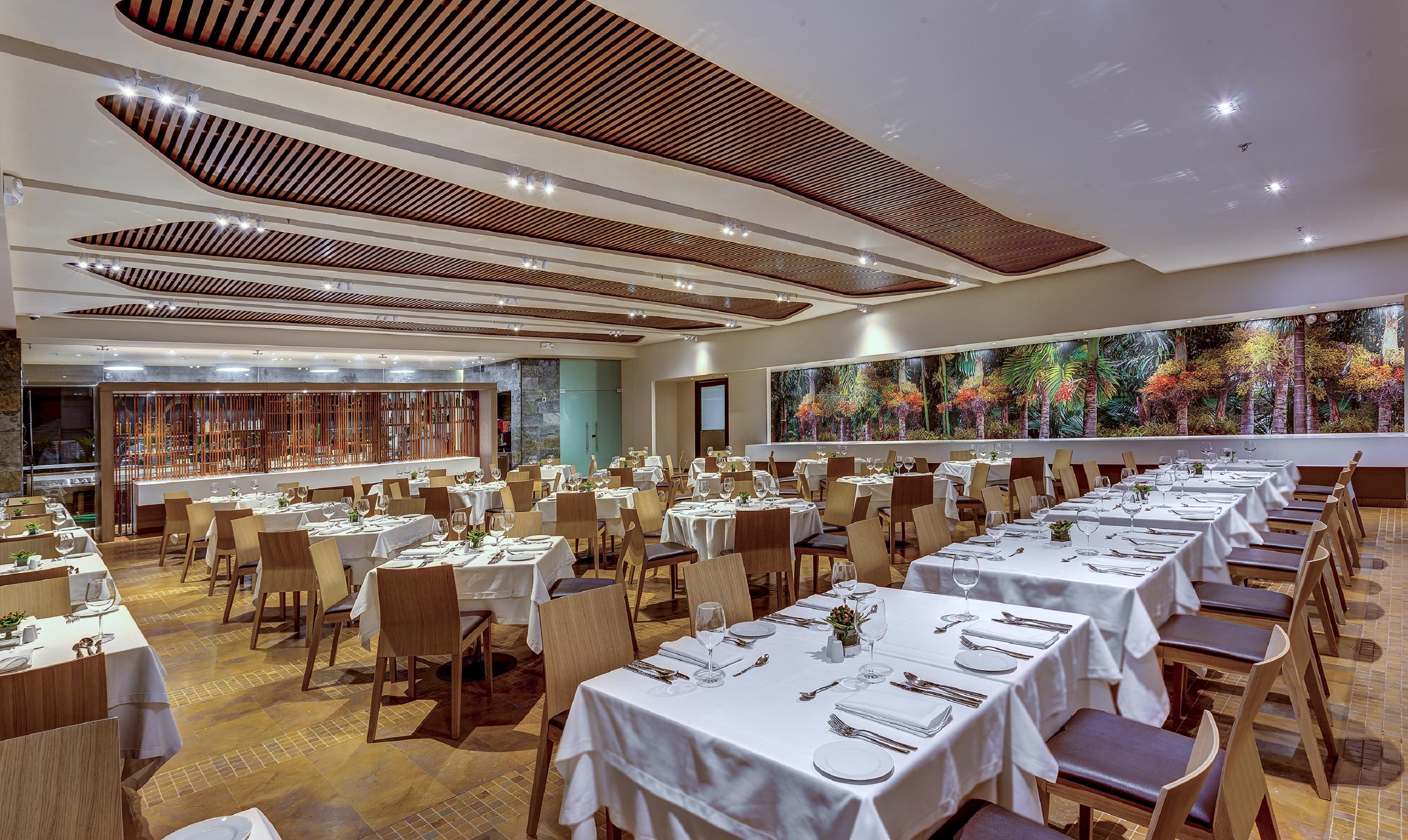 Estelar Villavicencio Hotel & Centro De Convenciones Kültér fotó The restaurant