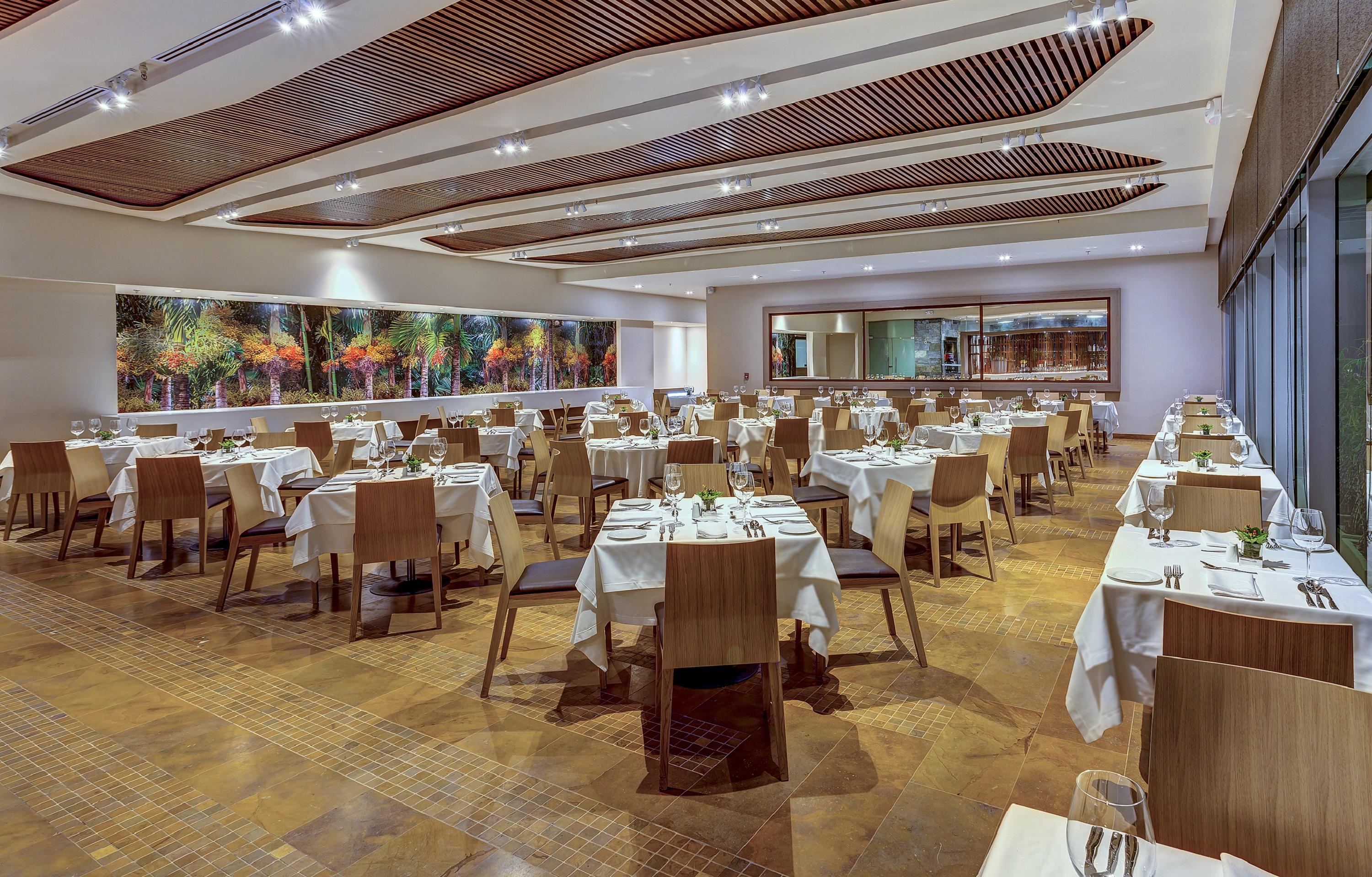 Estelar Villavicencio Hotel & Centro De Convenciones Kültér fotó The restaurant